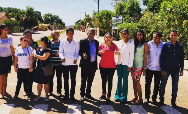 Luana entrega asfalto em Palmeirante feito com recursos deixados pelo senador João Ribeiro