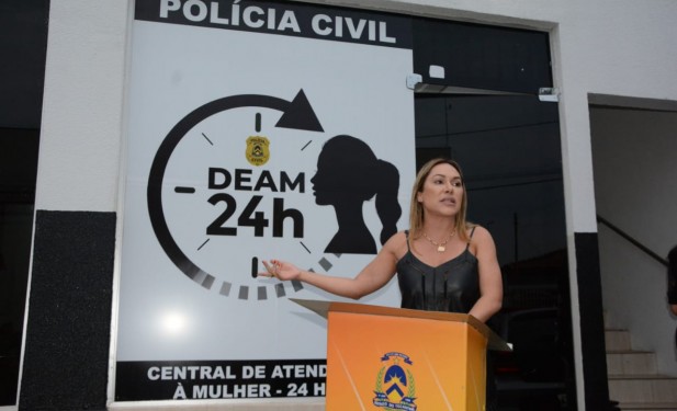 Deputada estadual Luana Ribeiro divulga cartilha de enfrentamento à violência doméstica