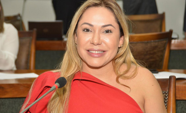 Luana Ribeiro assegura apoio a aprovação do Estatuto e PCCS da Polícia Penal