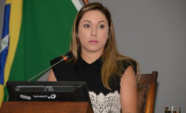 Luana Ribeiro adere a campanha de manutenção dos boletos sem registro