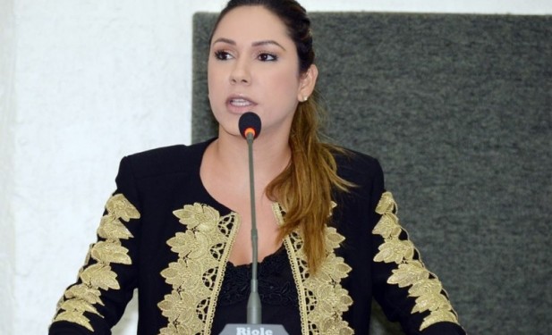 Na Semana da Mulher, Luana Ribeiro apresenta projeto para criar Procuradoria da Mulher na Assembleia Legislativa