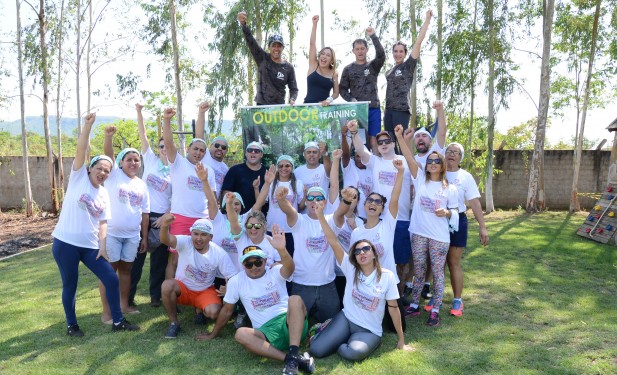 Deputada Luana realiza treinamento em planejamento estratégico, imagem pessoal e outdoor training com equipe parlamentar