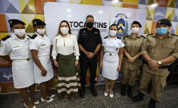 Deputada Luana Ribeiro prestigia promoção dos policiais e bombeiros militares do Tocantins