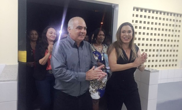 Luana participa de inauguração de creche em São Valério da Natividade