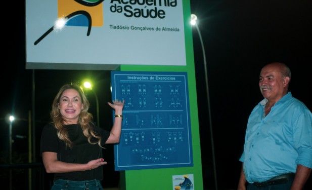 Reconhecida por destinar recursos ao município, Luana Ribeiro prestigia festividades e destaca benefícios a Chapada da Natividade