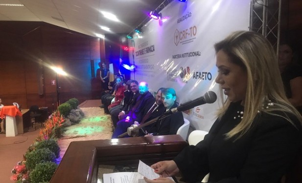 Luana participa da abertura do III Congresso Tocantinense de Farmácia