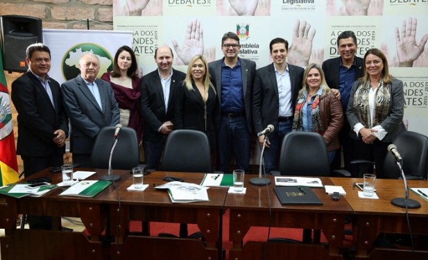 Luana se reúne com Diretoria da Unale