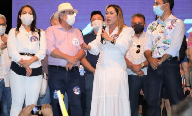Luana Ribeiro reforça apoios no interior do estado e participa de grande comício de Wagner Rodrigues